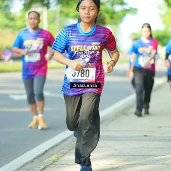 Runner Photo 8028384