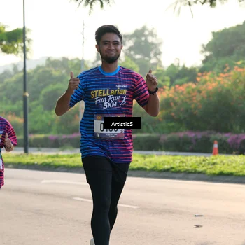 Runner Photo 8028411