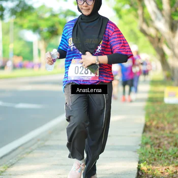 Runner Photo 8028544