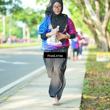 Runner Photo 8028545