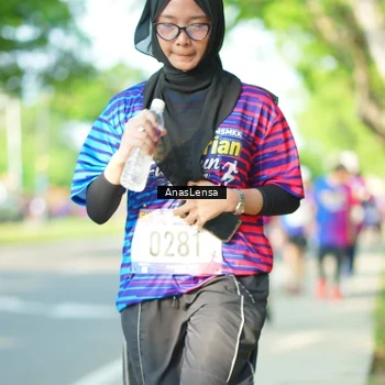 Runner Photo 8028553