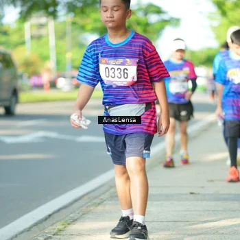 Runner Photo 8028598
