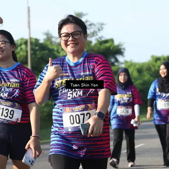 Runner Photo 8028634