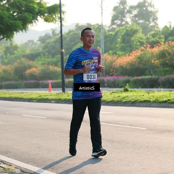 Runner Photo 8028636