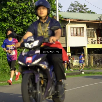 Runner Photo 8028691