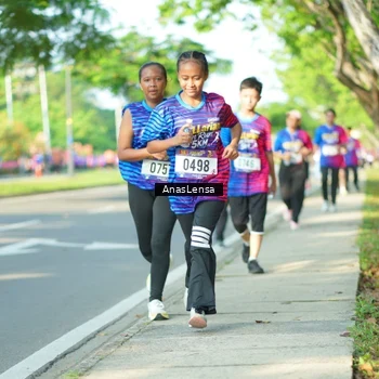 Runner Photo 8028712