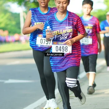 Runner Photo 8028744
