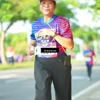 Runner Photo 8028812