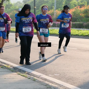 Runner Photo 8028845