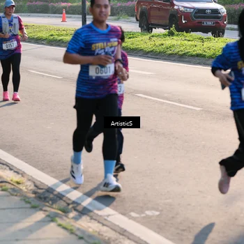Runner Photo 8028921