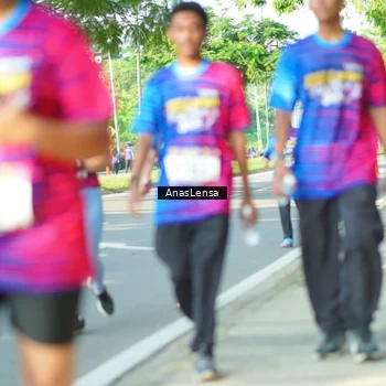 Runner Photo 8028947