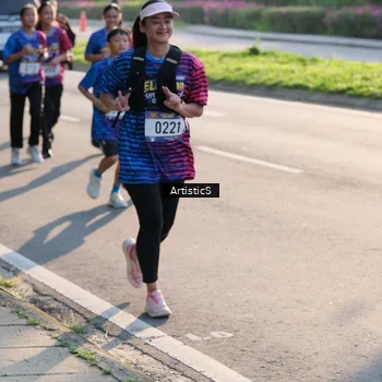 Runner Photo 8028949