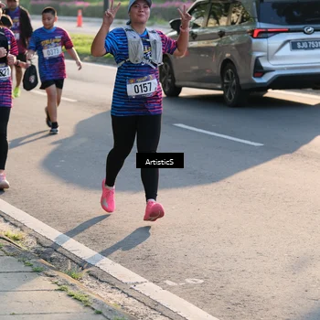 Runner Photo 8028956
