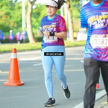 Runner Photo 8028975