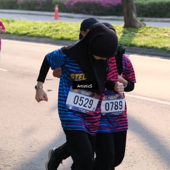 Runner Photo 8029001