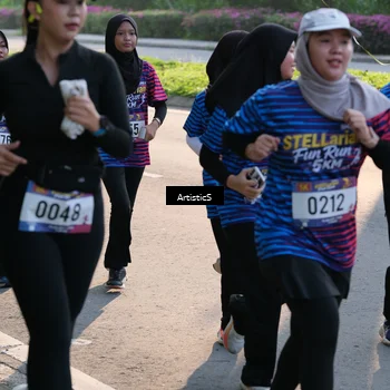 Runner Photo 8029038