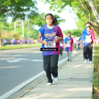 Runner Photo 8029087