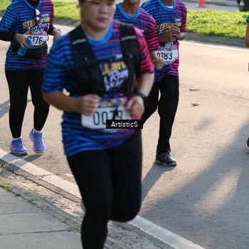 Runner Photo 8029090