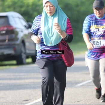 Runner Photo 8029101