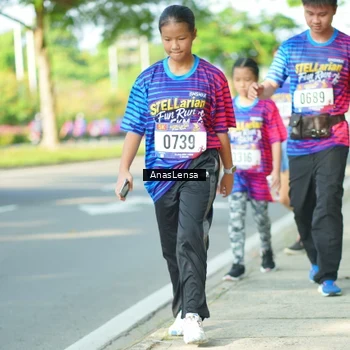 Runner Photo 8029136