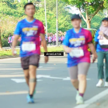 Runner Photo 8029172