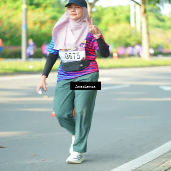 Runner Photo 8029265