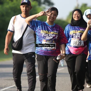 Runner Photo 8029301