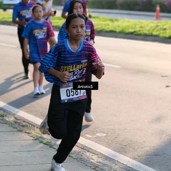Runner Photo 8029331