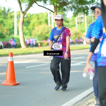 Runner Photo 8029343