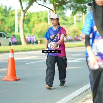 Runner Photo 8029350