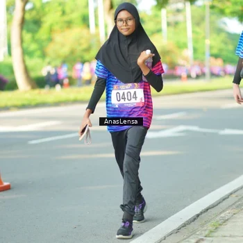 Runner Photo 8029487