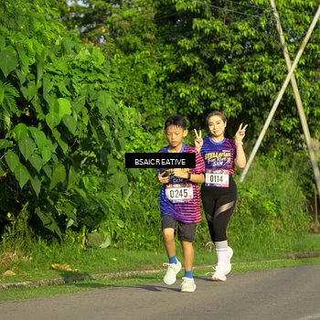 Runner Photo 8029654