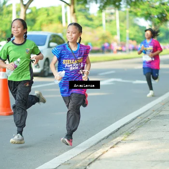 Runner Photo 8029696