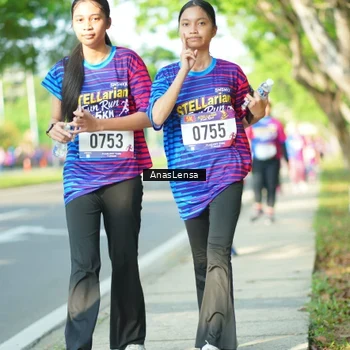 Runner Photo 8029799