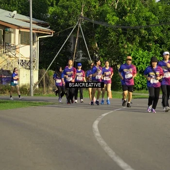 Runner Photo 8029819