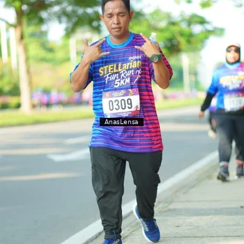 Runner Photo 8029834