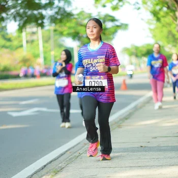 Runner Photo 8029925