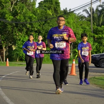 Runner Photo 8029943
