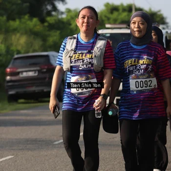 Runner Photo 8030020