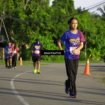 Runner Photo 8030038