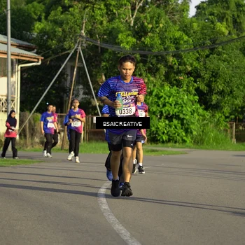 Runner Photo 8030067