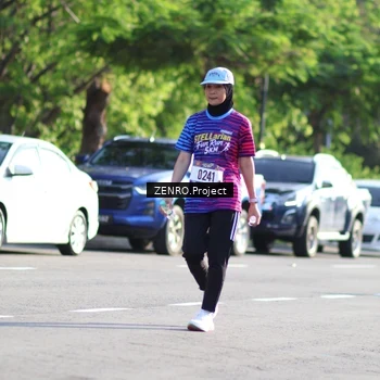 Runner Photo 8030069
