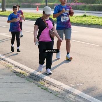 Runner Photo 8030123
