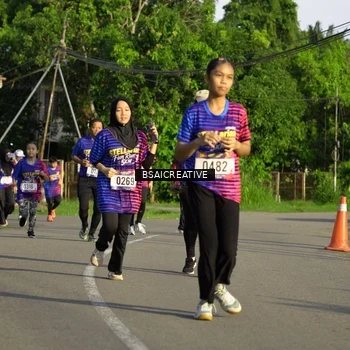 Runner Photo 8030128