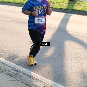 Runner Photo 8030197