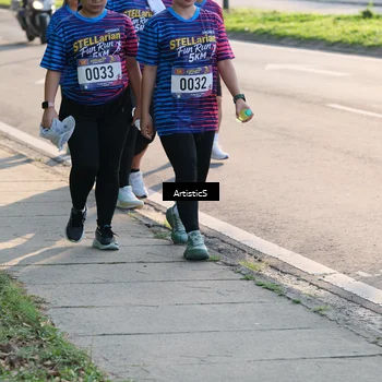 Runner Photo 8030244