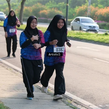 Runner Photo 8030354