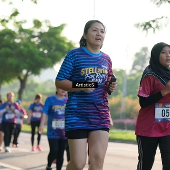 Runner Photo 8030402