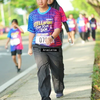 Runner Photo 8030406