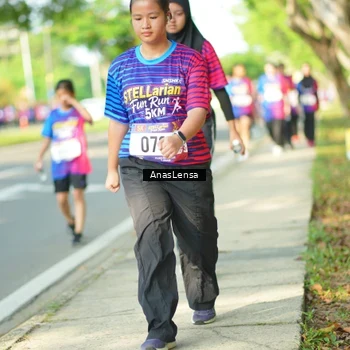 Runner Photo 8030407